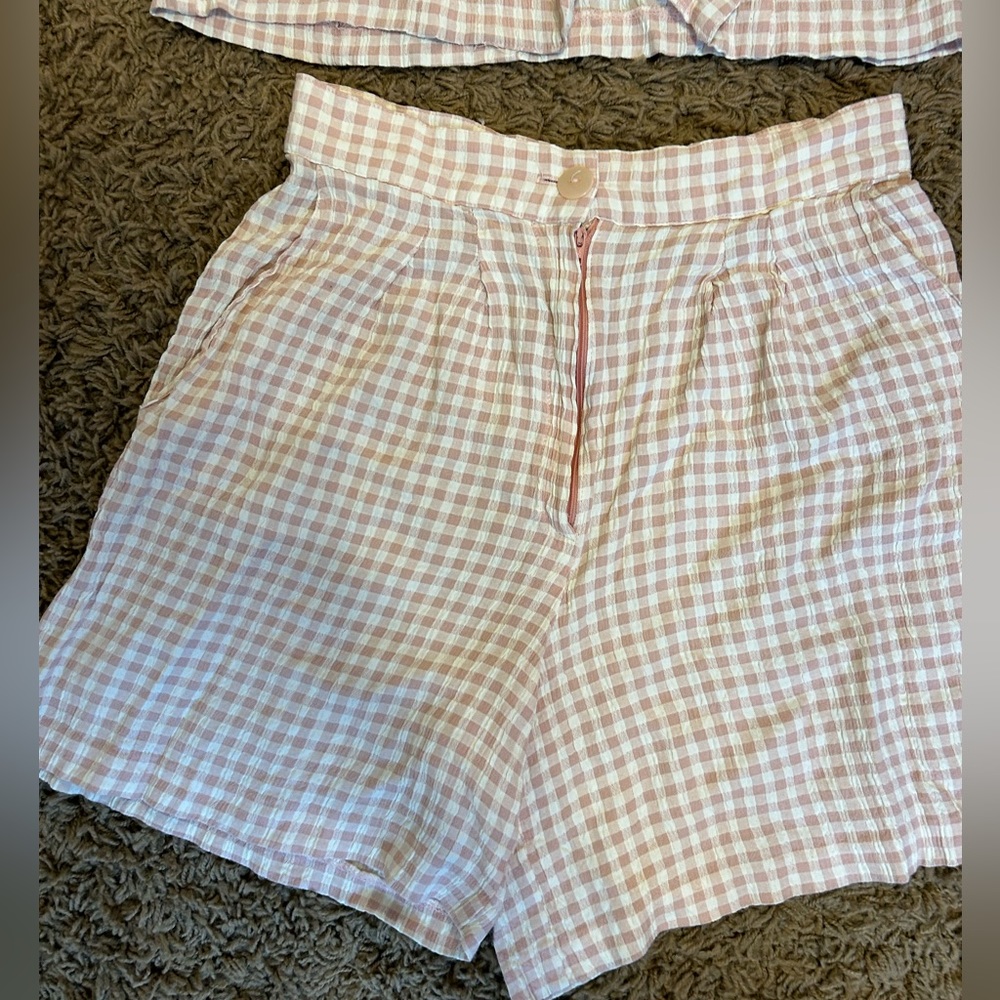 Women’s pink gingham matching set size 6